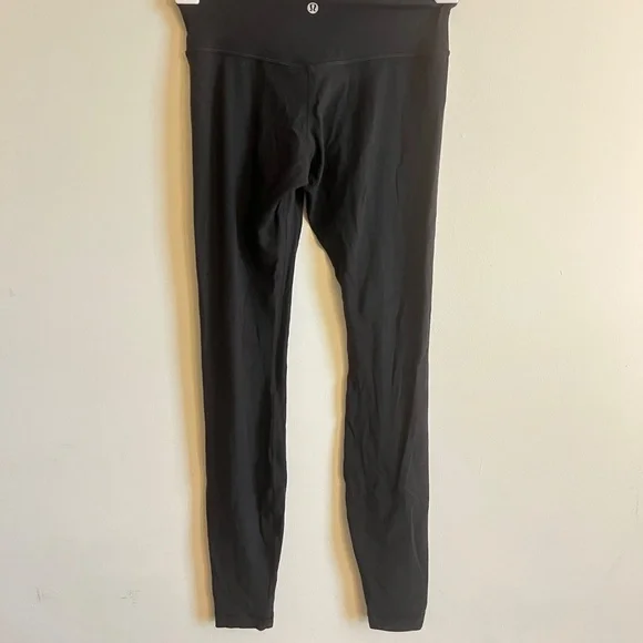 Lululemon Align Leggings - Picture 7 of 8